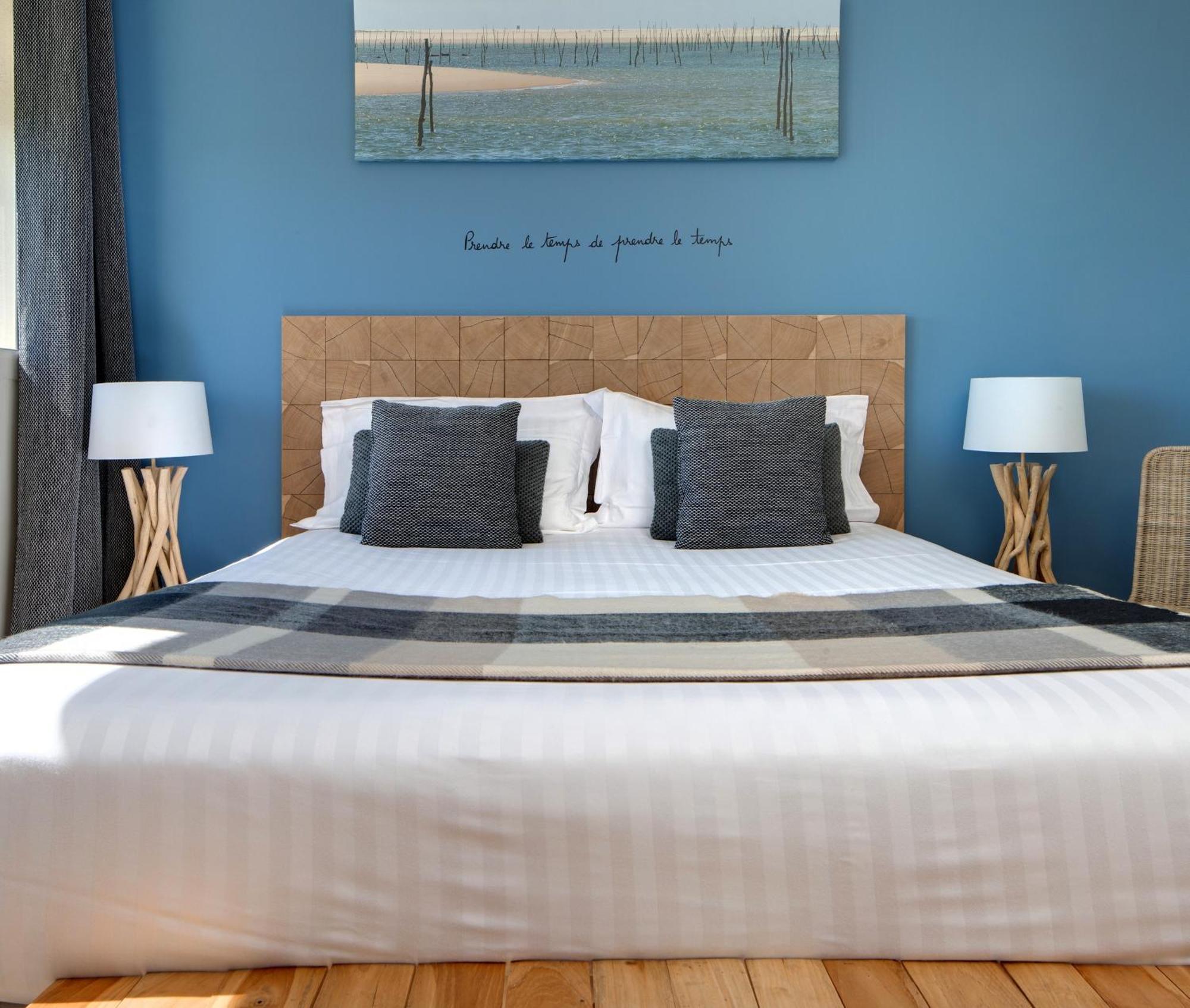 Pey La Tour - Logis Hotels & Restaurant Salleboeuf Экстерьер фото